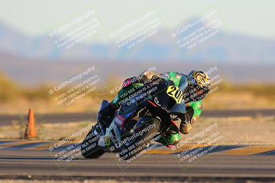 media/Jan-21-2023-CVMA (Sat) [[b9eef8ba1f]]/Race 12 Amateur Supersport Open/